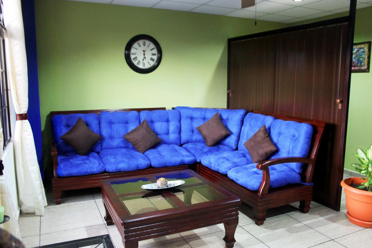 Hostal De Asturias San Salvador Zewnętrze zdjęcie