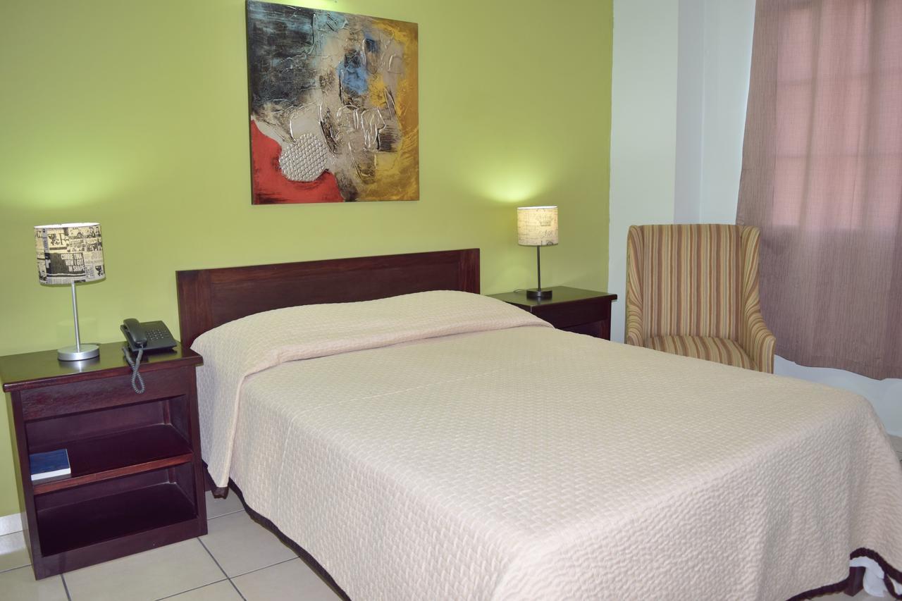 Hostal De Asturias San Salvador Zewnętrze zdjęcie